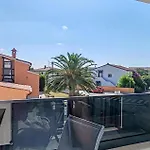 2 Bedroom Awesome In בית נופש