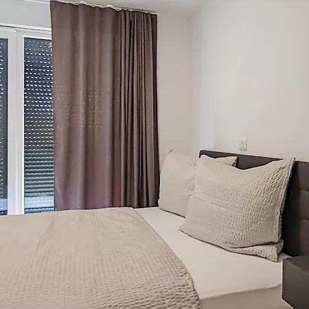 2 Bedroom Awesome In 度假居