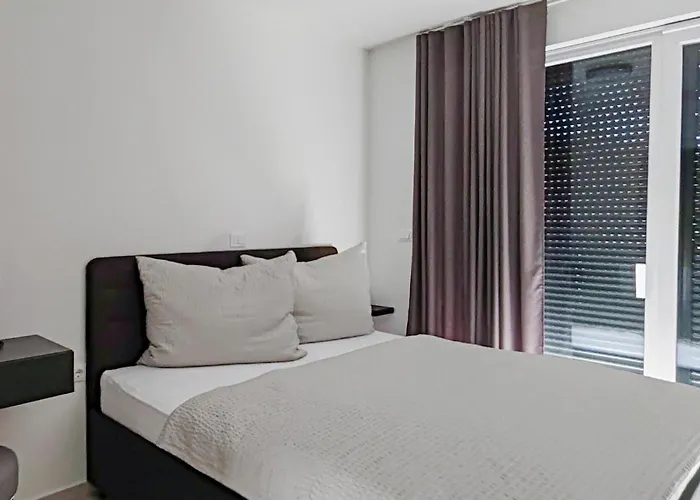 2 Bedroom In בית נופש
