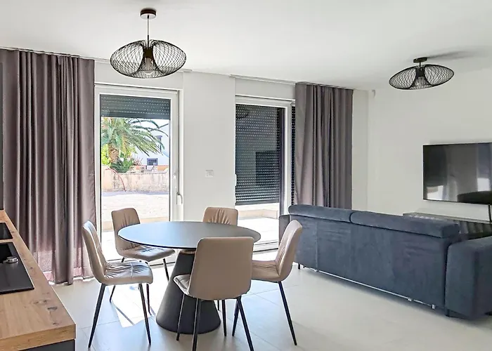 בית נופש 2 Bedroom In