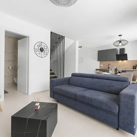 2 Bedroom Awesome In